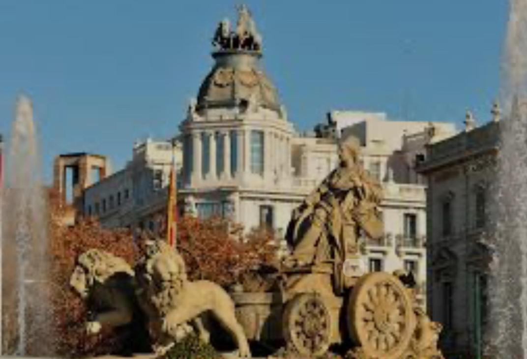 Puerta Del Sol House Apartment Madrid Exterior photo