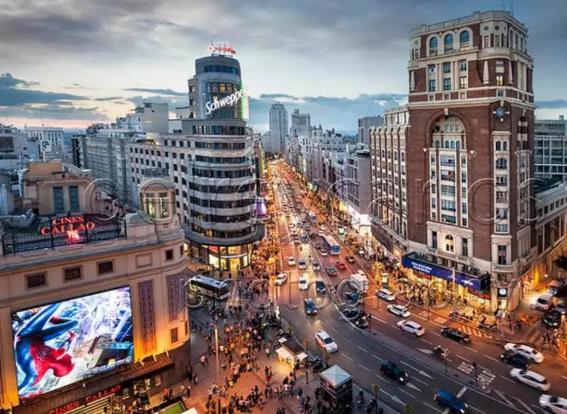 Puerta Del Sol House Apartment Madrid Exterior photo